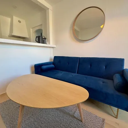 Duplex - 5 Min Insead - Close To Forest And Castle Apartment *